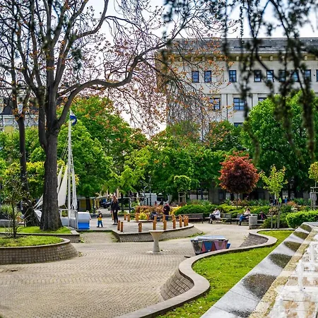 пацо 4* Burgas City